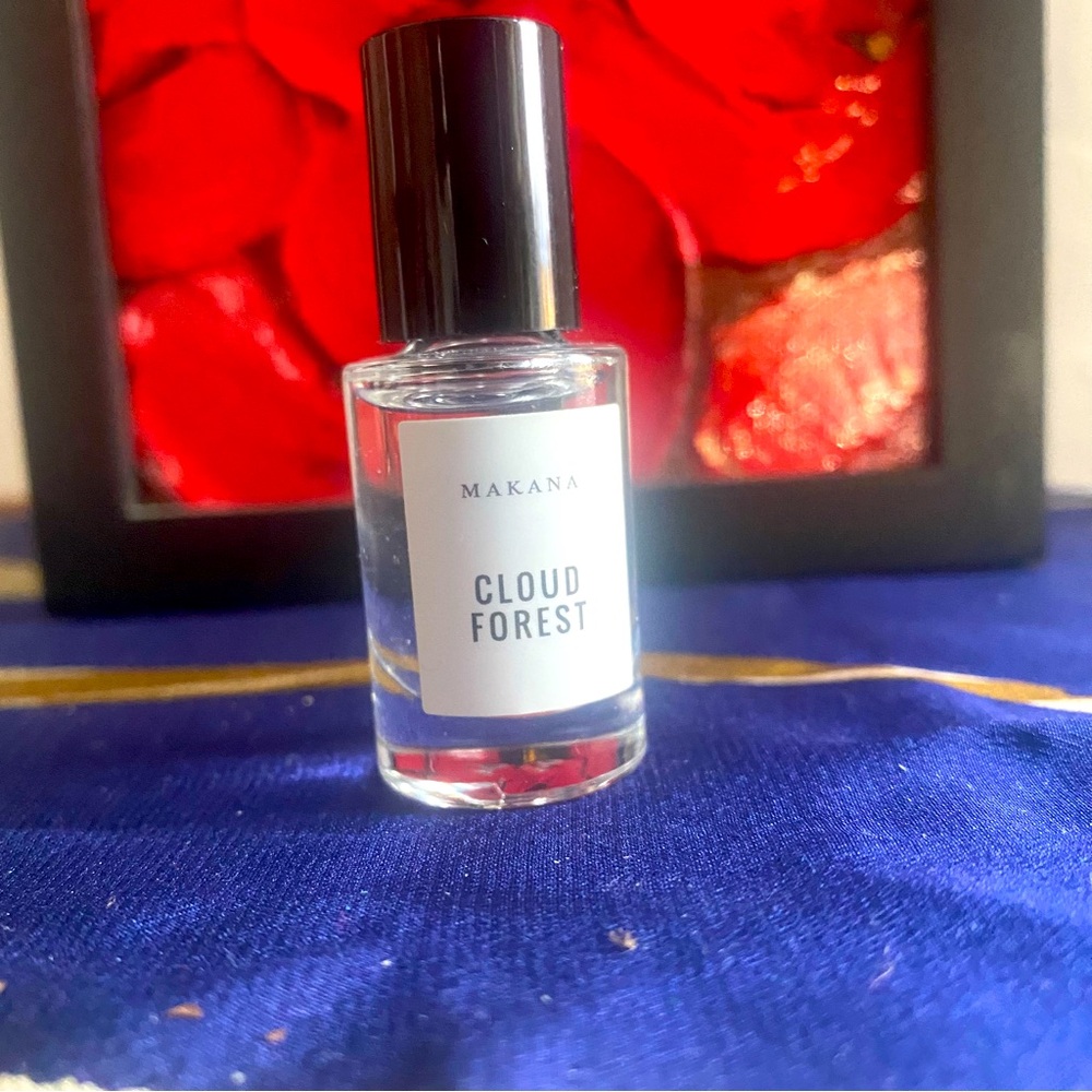 Makana Cloud Forest Roll-on Perfume Oil